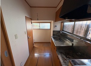 遺品整理・遺品買取実績紹介①の作業後の室内